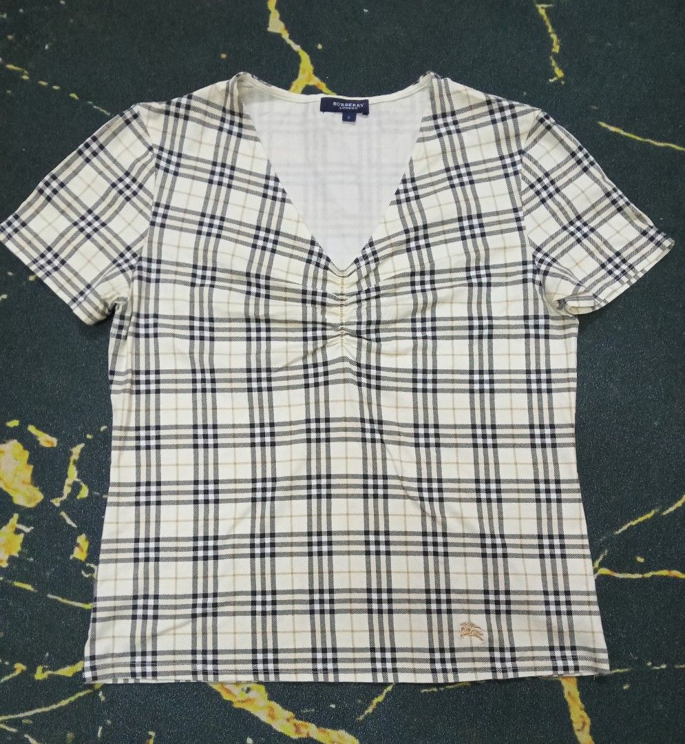 Burberry ladies discount t shirt