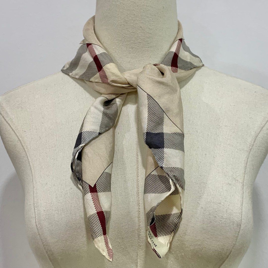 Burberry london silk hotsell scarf