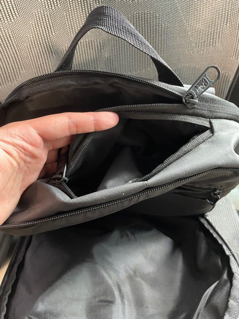 Caterpillar Waterproof Daily Backpack, Men's Fashion, Bags, Backpacks