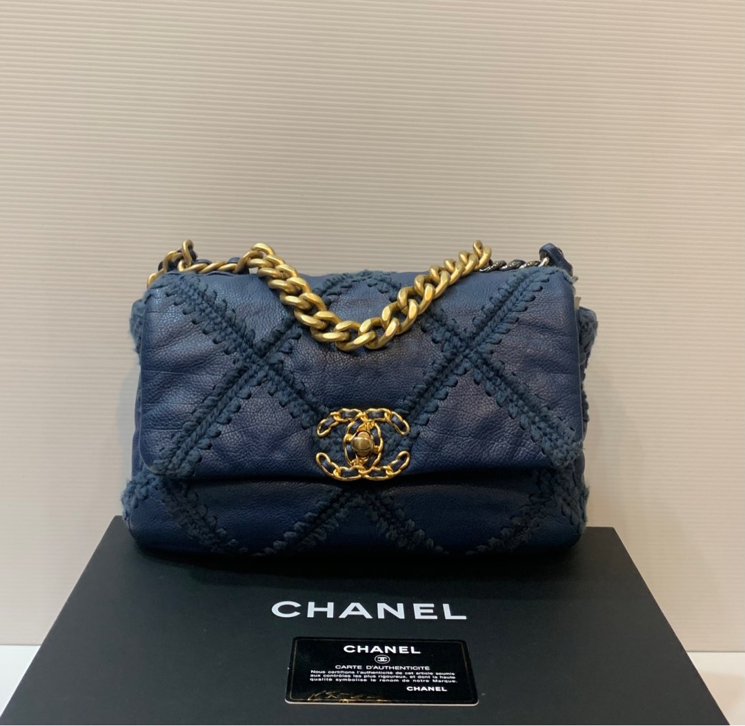 Chanel 19 Flap Bag, Luxury, Bags & Wallets on Carousell