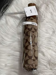 (Category: ) located in . Submitted by maiyasluxurybagshoppe (Listing ID 1224366812, Image 1). Description: .