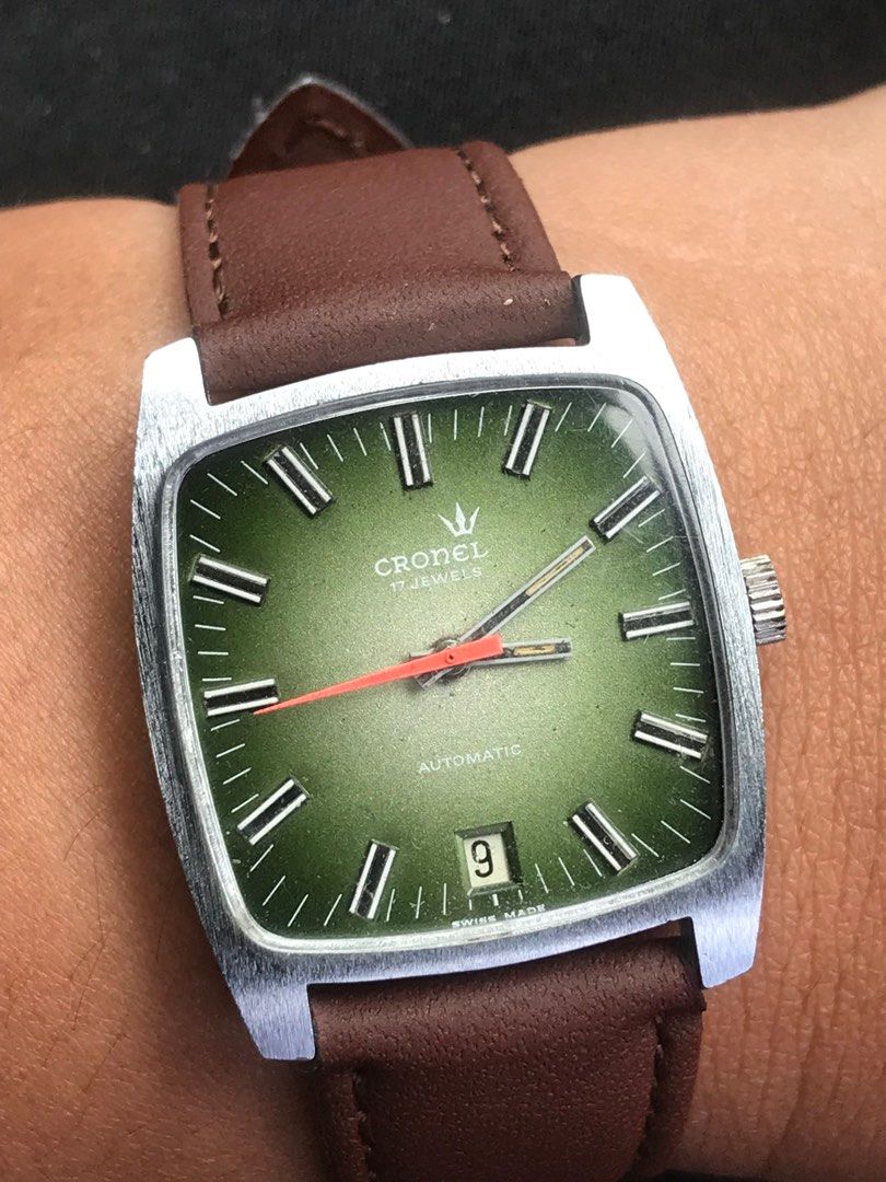 Cronel watch shop company