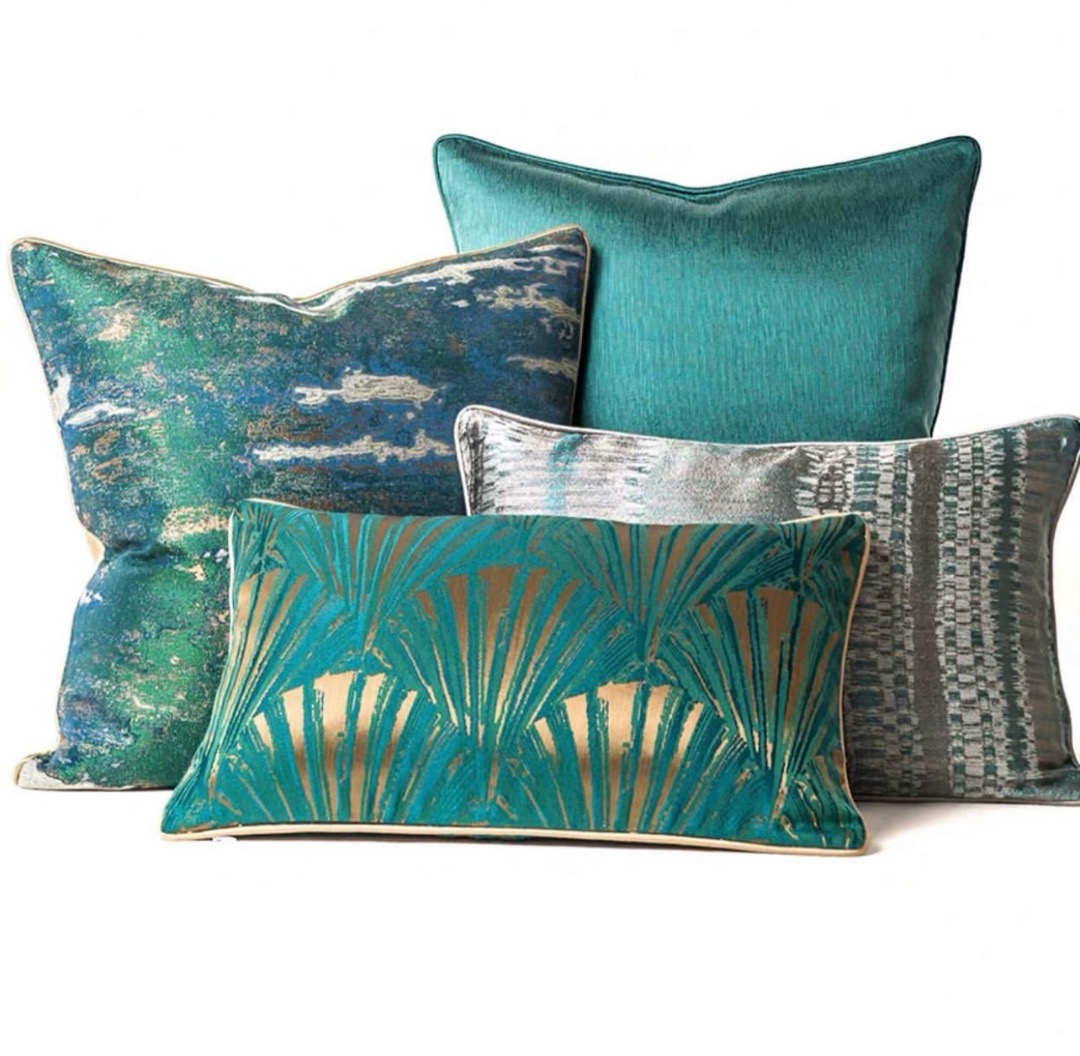 Cushions set with inserts (6), Furniture & Home Living, Home Decor