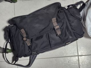 Domke J1 Journalist shoulder bag