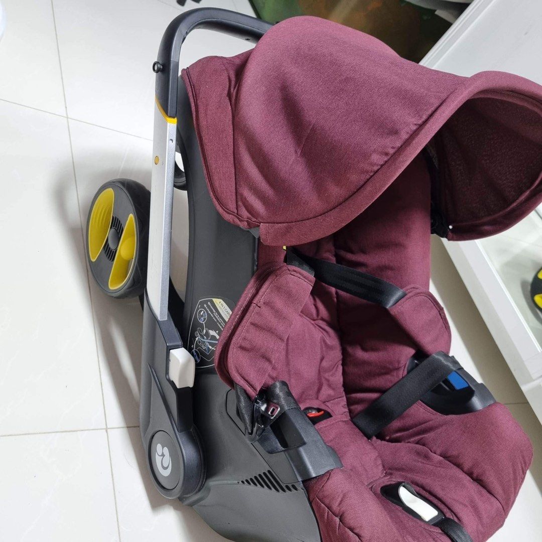 Maroon car seat and stroller 2025