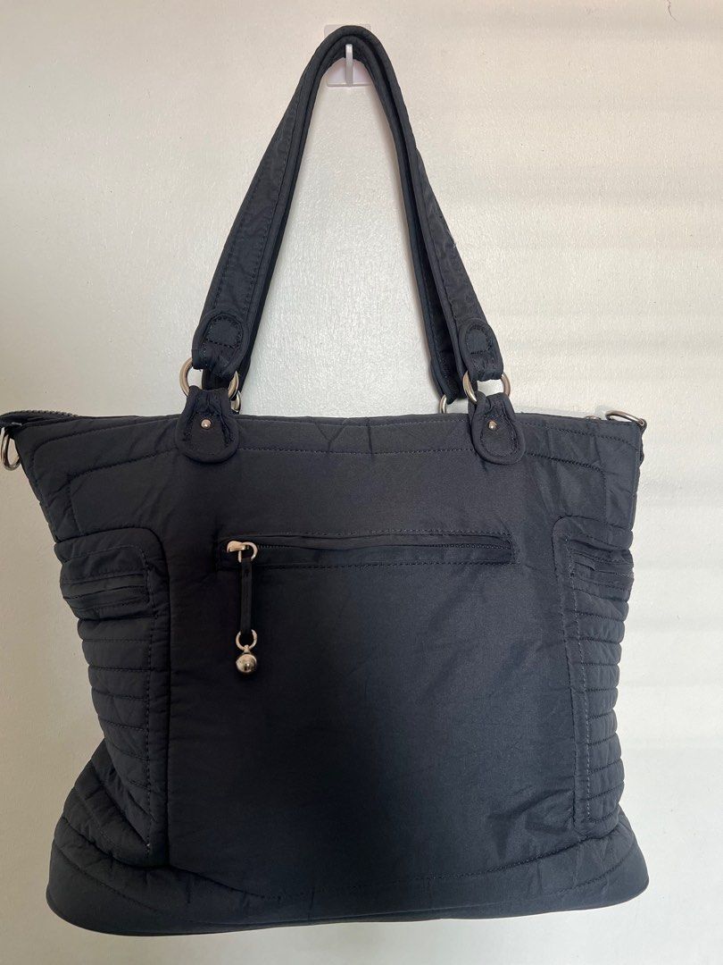 Esquire nylon puffer tote bag (no sling) on Carousell