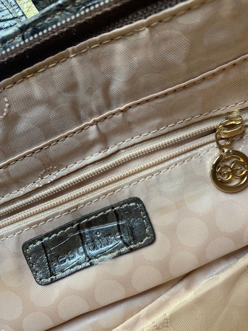 Esquire Y2K Shoulder Bag, Luxury, Bags & Wallets on Carousell