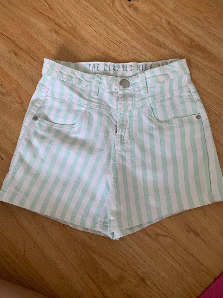 Factorie shorts, Women's Fashion, Bottoms, Shorts on Carousell