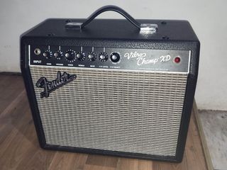 Fender Vintage Modified Vibro Champ XD Tube Guitar Amplifier
