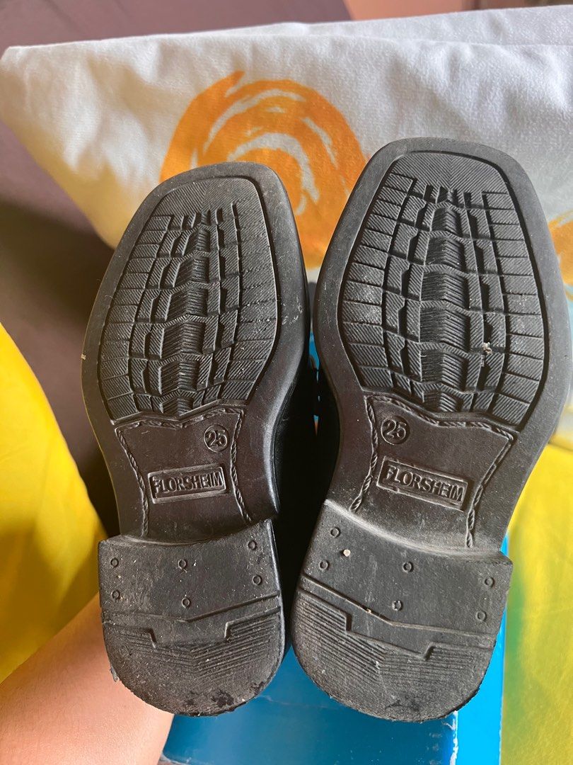 florsheim boys shoes