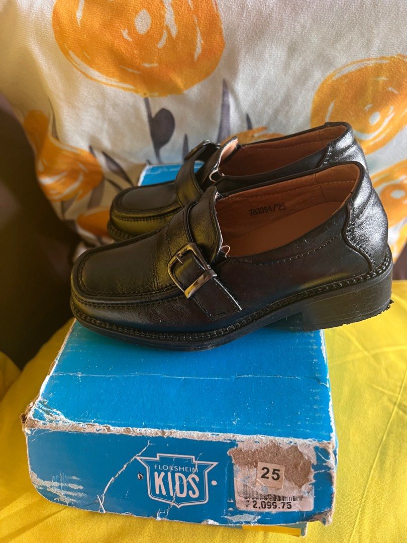 florsheim boys shoes