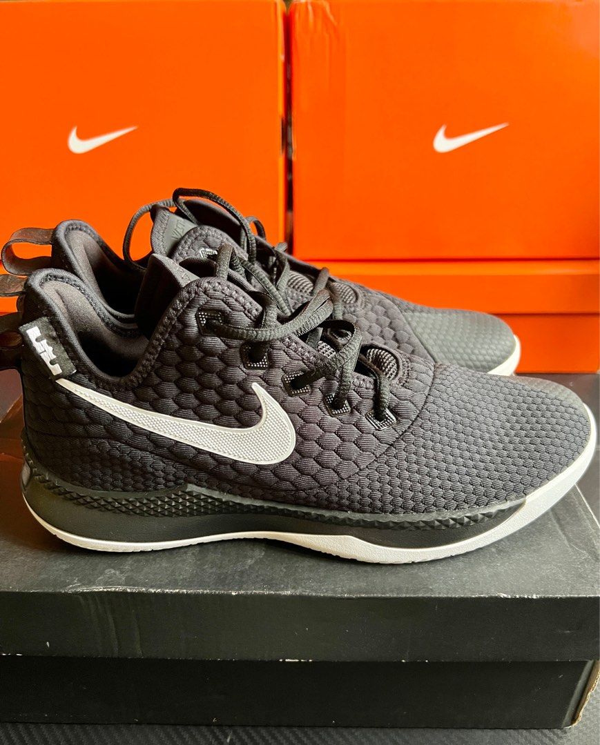 Lebron witness 3 sales singapore