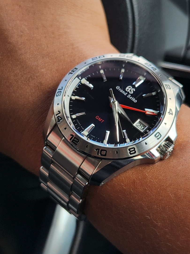 Grand Seiko SBGN005 GMT, Luxury, Watches on Carousell
