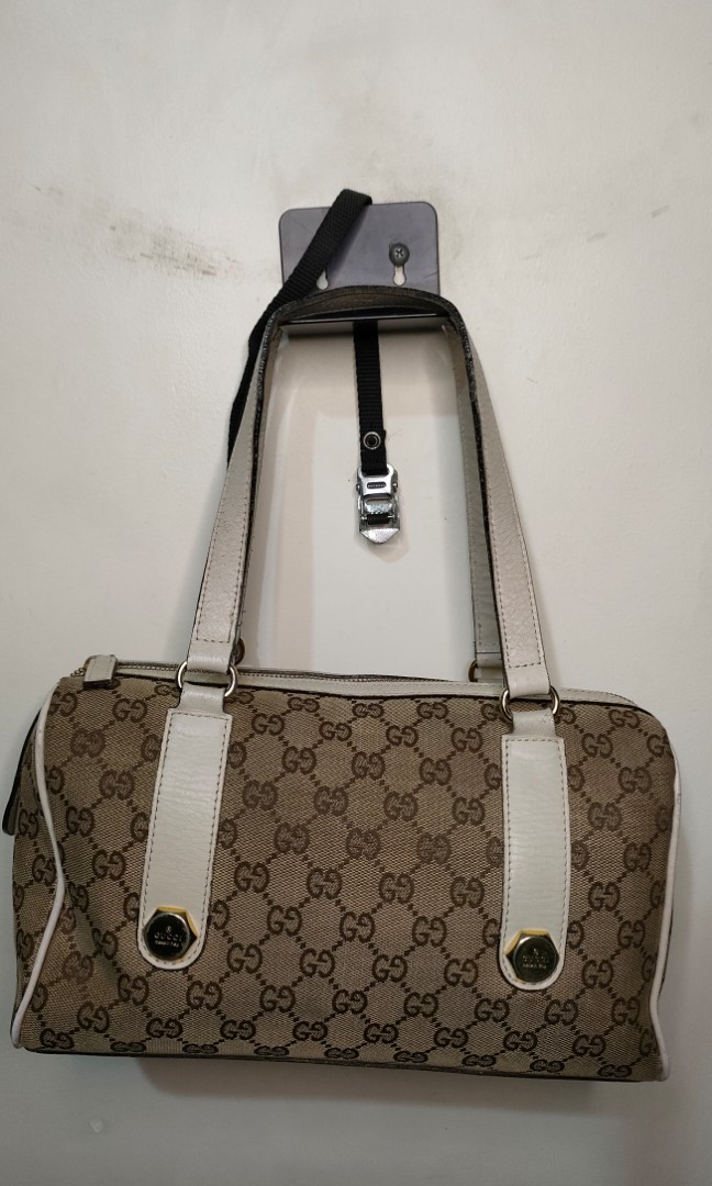 Gucci Japan on Carousell