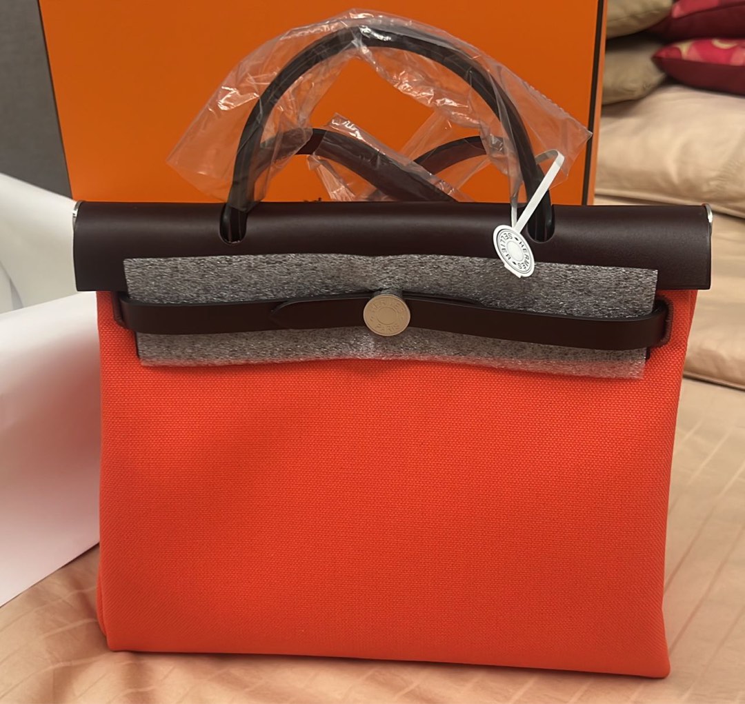 Hermes Herbag 31 Retourne Ginger / Nature GHW, Luxury, Bags & Wallets on  Carousell