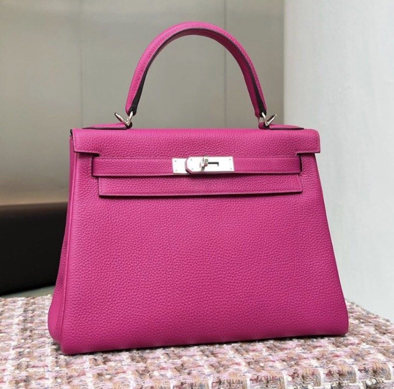 Hermes Kelly 28 Pink 5P Togo Leather GHW