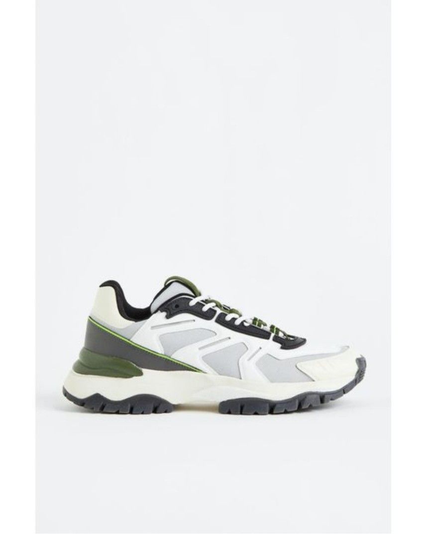 H&M white chunky sneakers (only used once) (Category: Sneakers) located in Tanza. Submitted by nikkel (Listing ID 1224517673, Image 1). Description: .