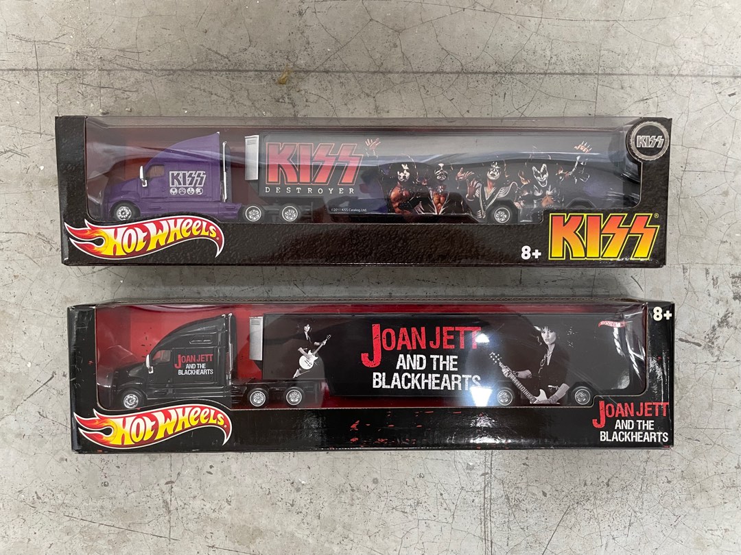 Hot Wheels Tour Haulers Kiss And Joan Jett Hobbies And Toys Toys And Games On Carousell 9372