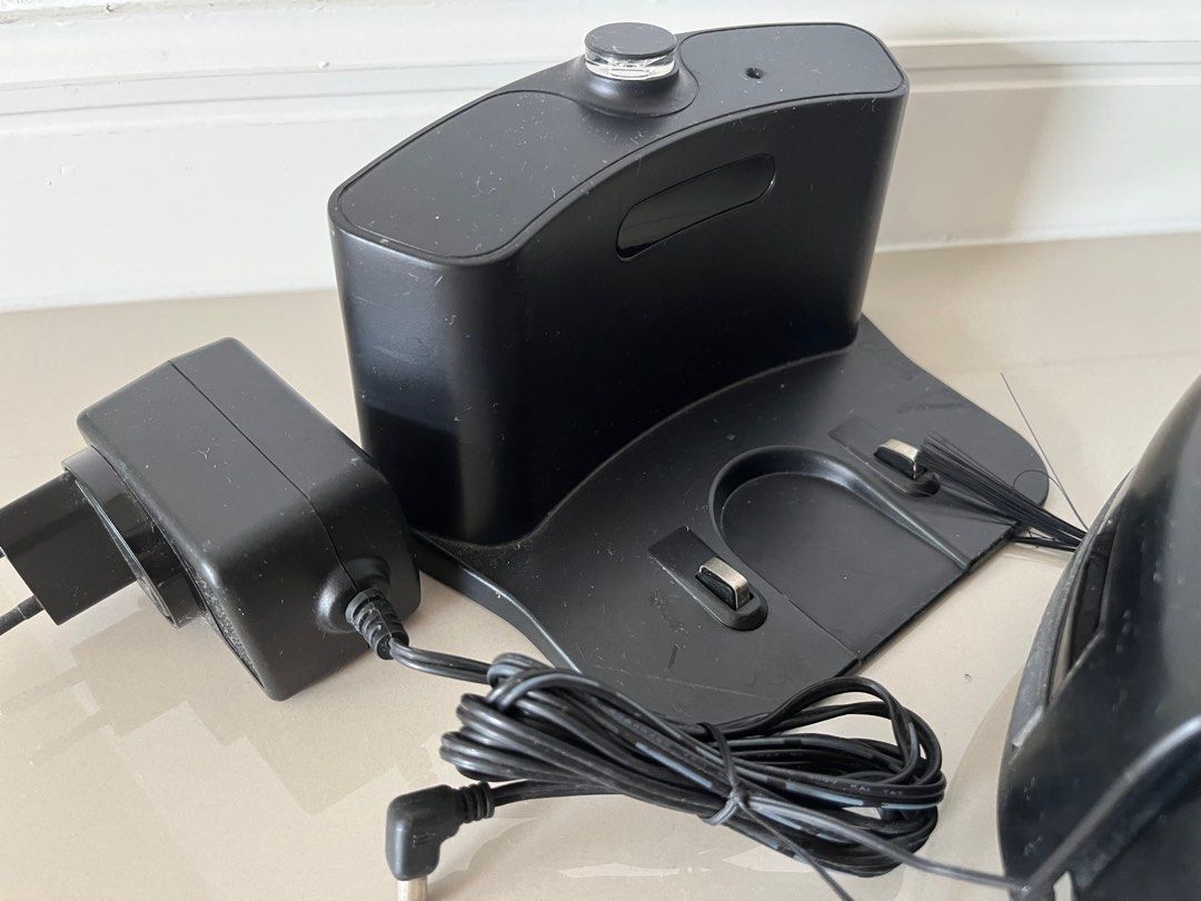 Imaxx Robot vacuum cleaner i580, TV & Home Appliances, Vacuum Cleaner