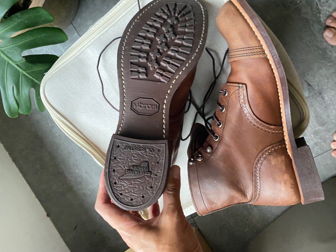 Iron Ranger Like New 10.5 US redwing red wing