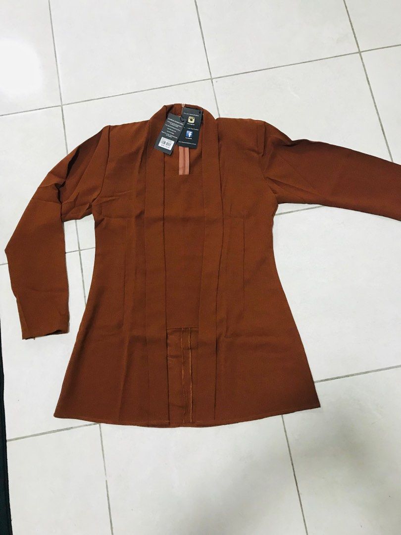 KEBAYA KOTA BHARU, Women's Fashion, Tops, Other Tops on Carousell