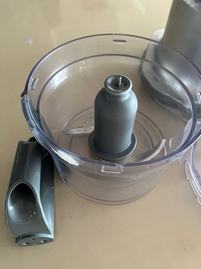 Kenwood food processor and juicer, TV & Home Appliances, Kitchen