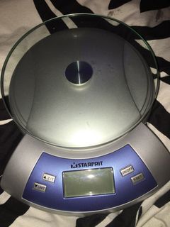 Kitchen weighing scale