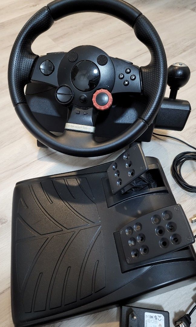Logitech PS3 steering wheel, Video Gaming, Gaming Accessories