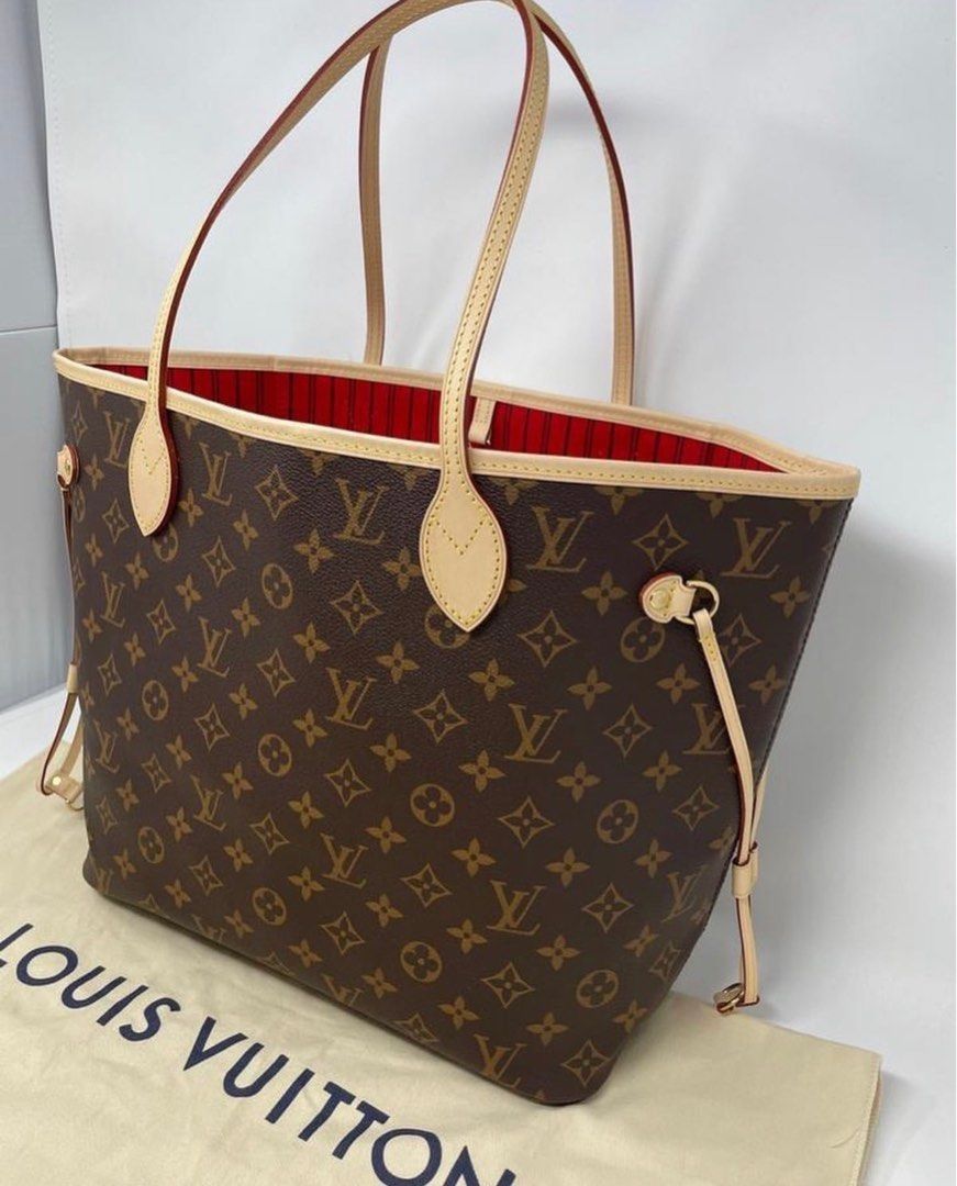 Louis Vuitton Neverfull MM in Monogram with Cerise Red interior