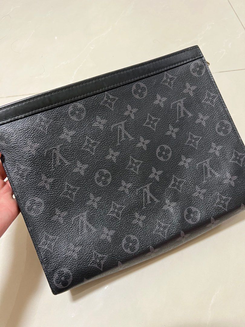 LV Pochette Voyage Mng Eslips