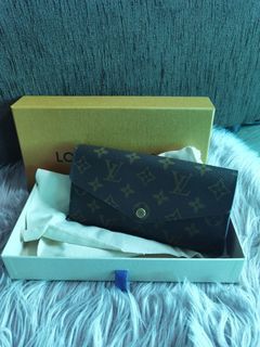 Louis Vuitton M62213 Raisin Monogram Empreinte leather Envelope