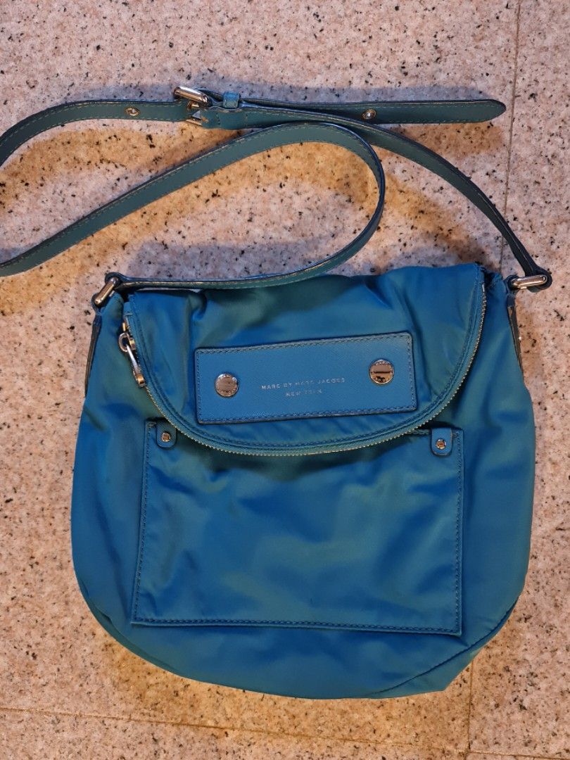 Marc Jacobs Preppy Nylon Natasha Crossbody Bag Blue Women s