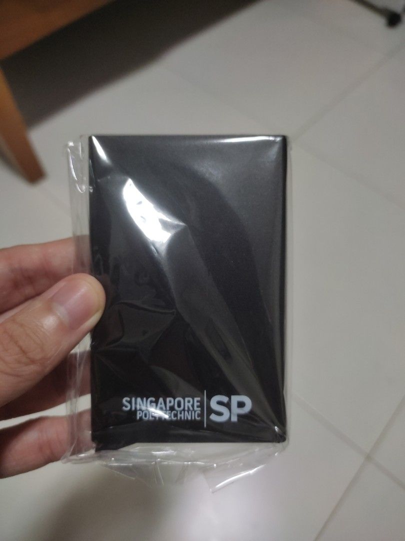 Metallic Card Holder Singapore Poly Logo (SP), Men's Fashion, Watches