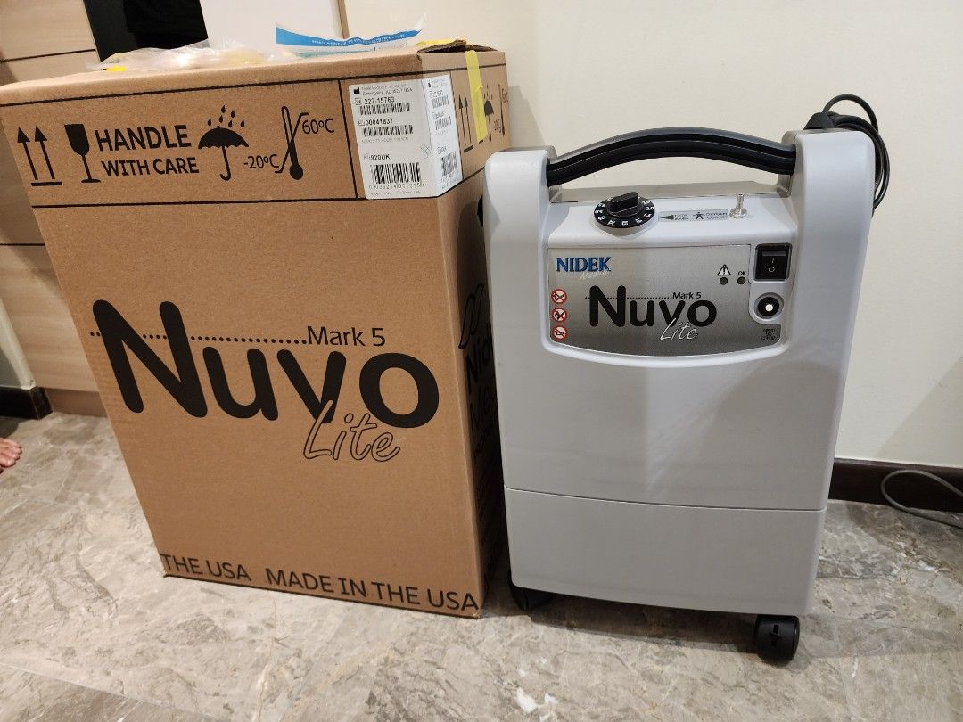 Nidek Nuvo Lite Mark 5 Oxygen Concentrator, Health & Nutrition, Medical