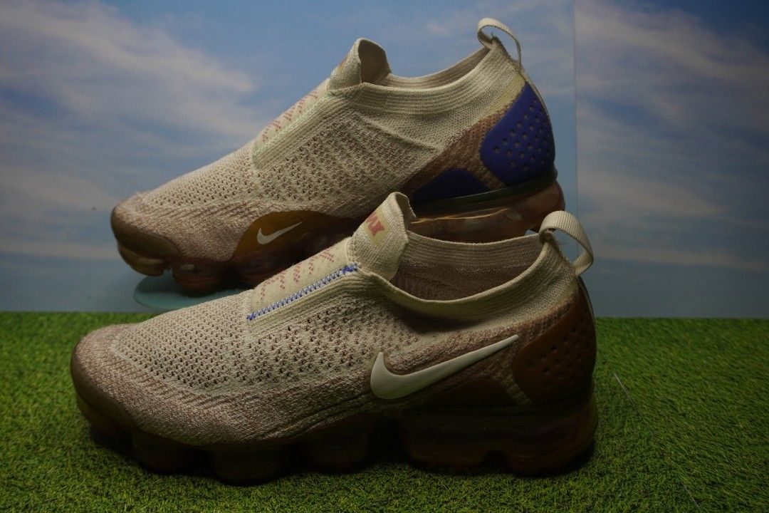 Nike Air Vapormax Flyknit Moc 2 Beige, Fesyen Pria, Sepatu , Sneakers di  Carousell