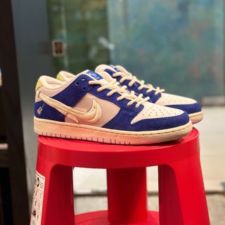 （分類：）位於 。 由 hamletsneakerstore 提交（商品編號 1224430924，圖片 1）。簡介： 。