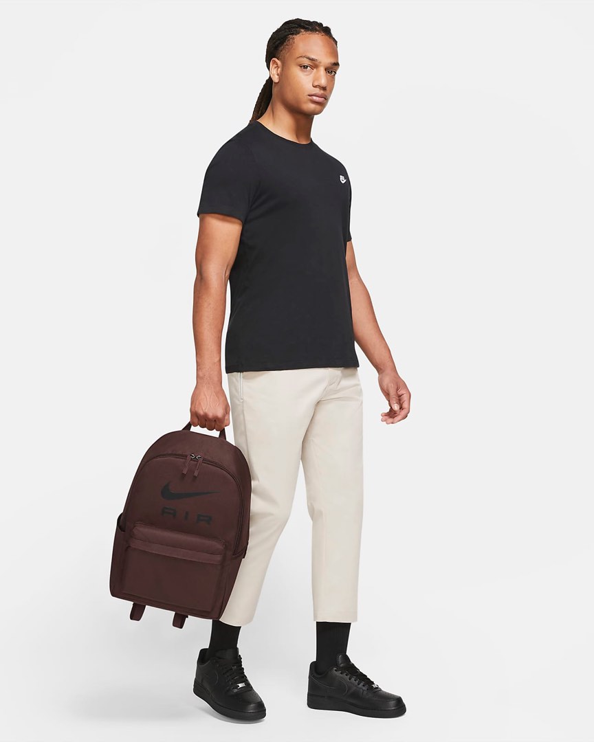Nike Unisex Heritage Backpack (25L) Earth, Men's Fashion, Bags, Backpacks on Carousell