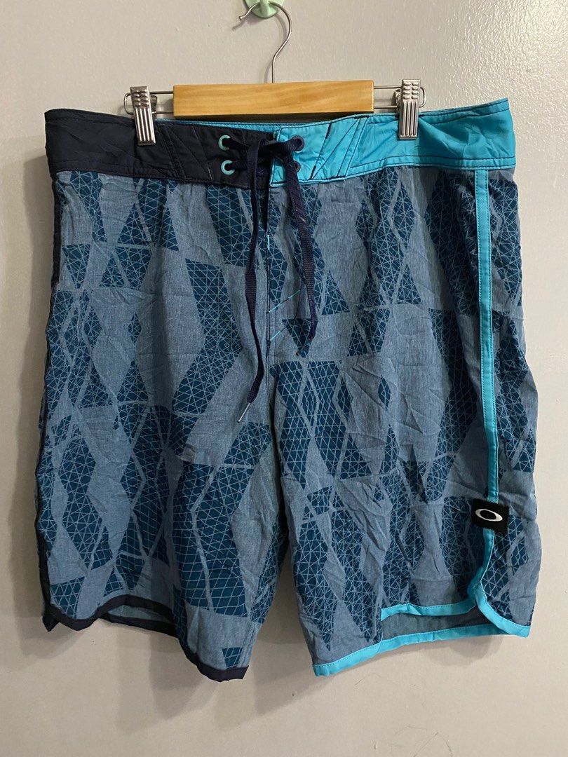 Oakley, Men's Fashion, Bottoms, Swim Trunks & Board Shorts on Carousell