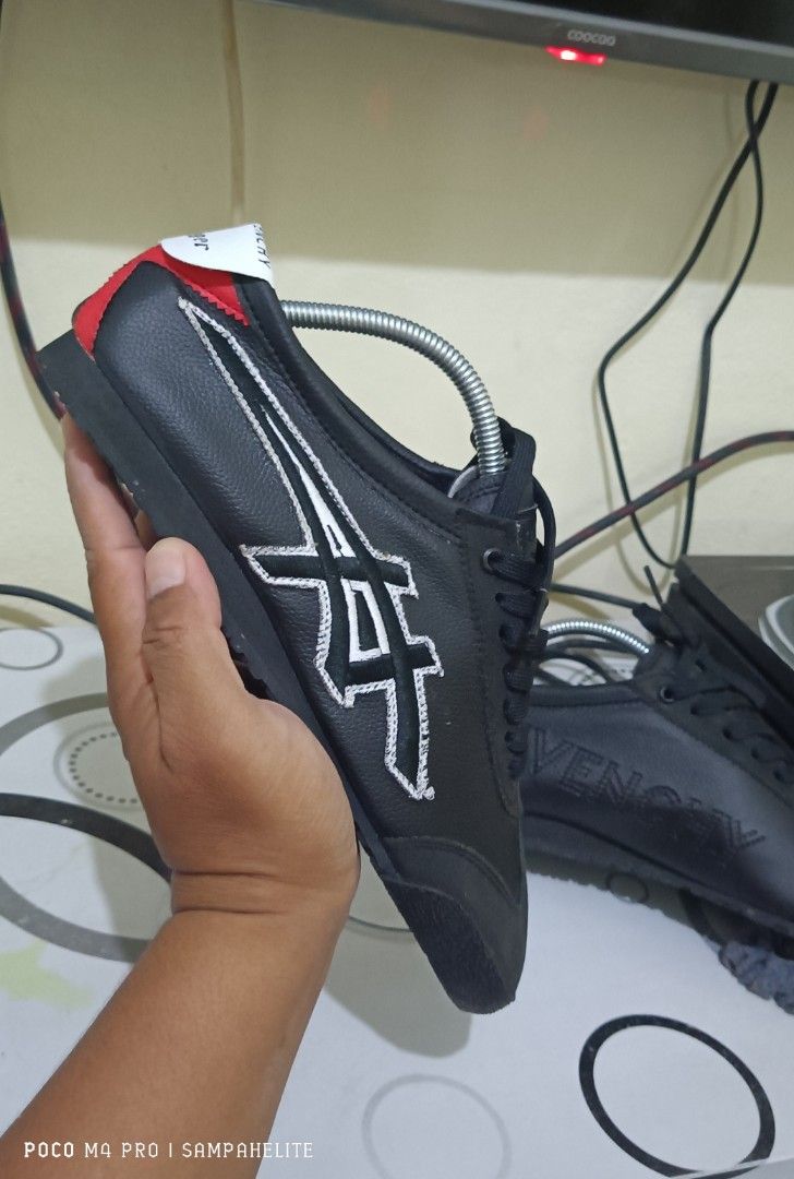 Onitsuka tiger givenchy japan top