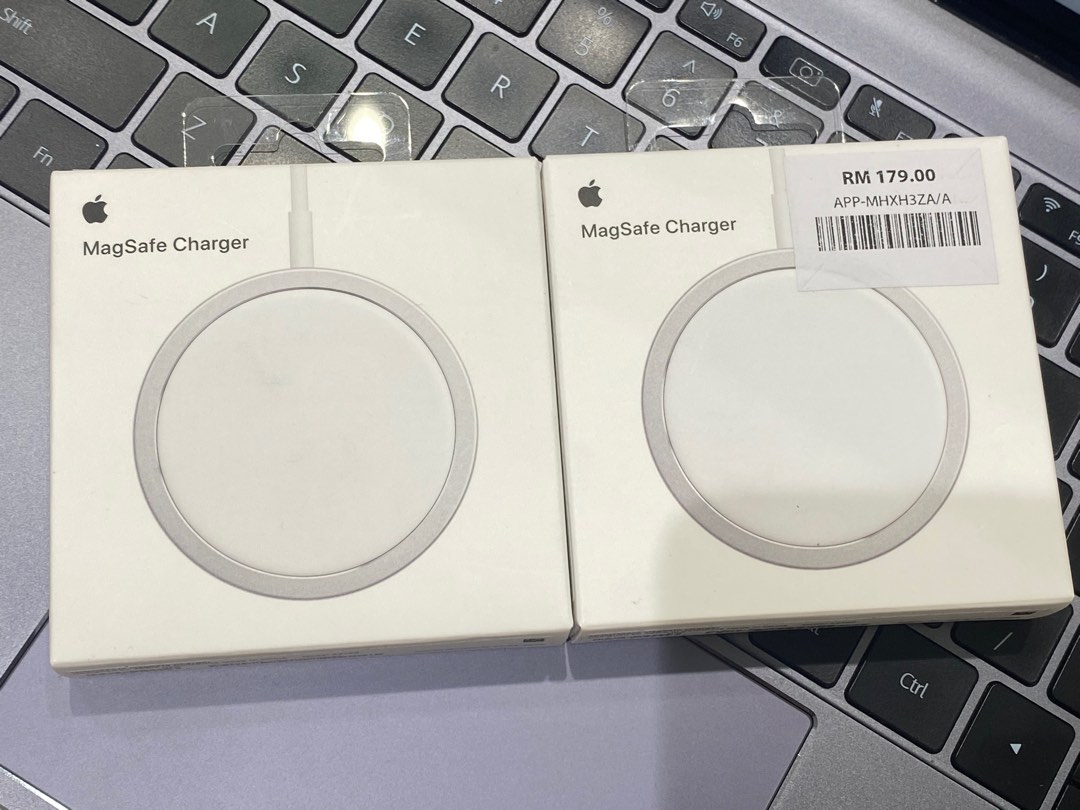 ORIGINAL APPLE MAGSAFE, Mobile Phones & Gadgets, Mobile & Gadget Accessories, Chargers & Cables