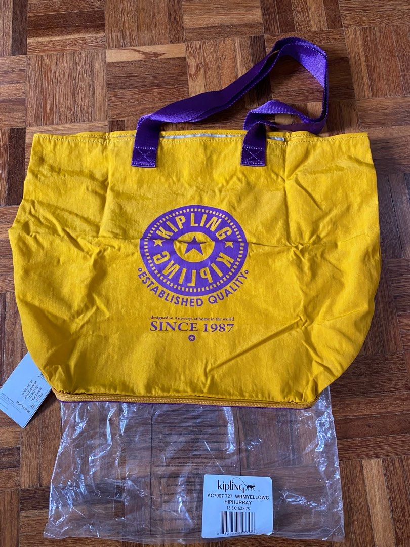 Kipling hip 2025 hurray foldable tote