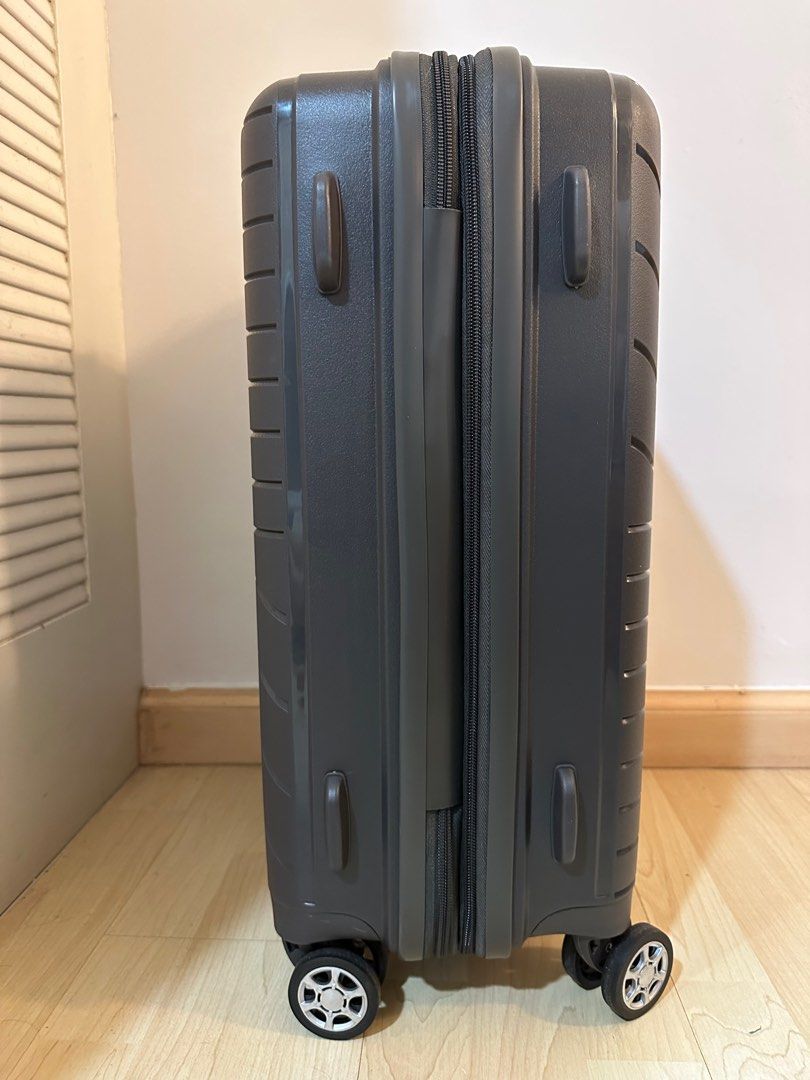 Pierre Cardin 20 Luggage Bag