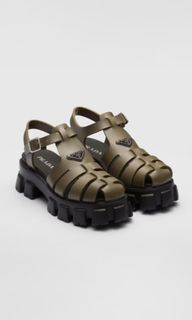 Prada 極輕厚底涼鞋 免運