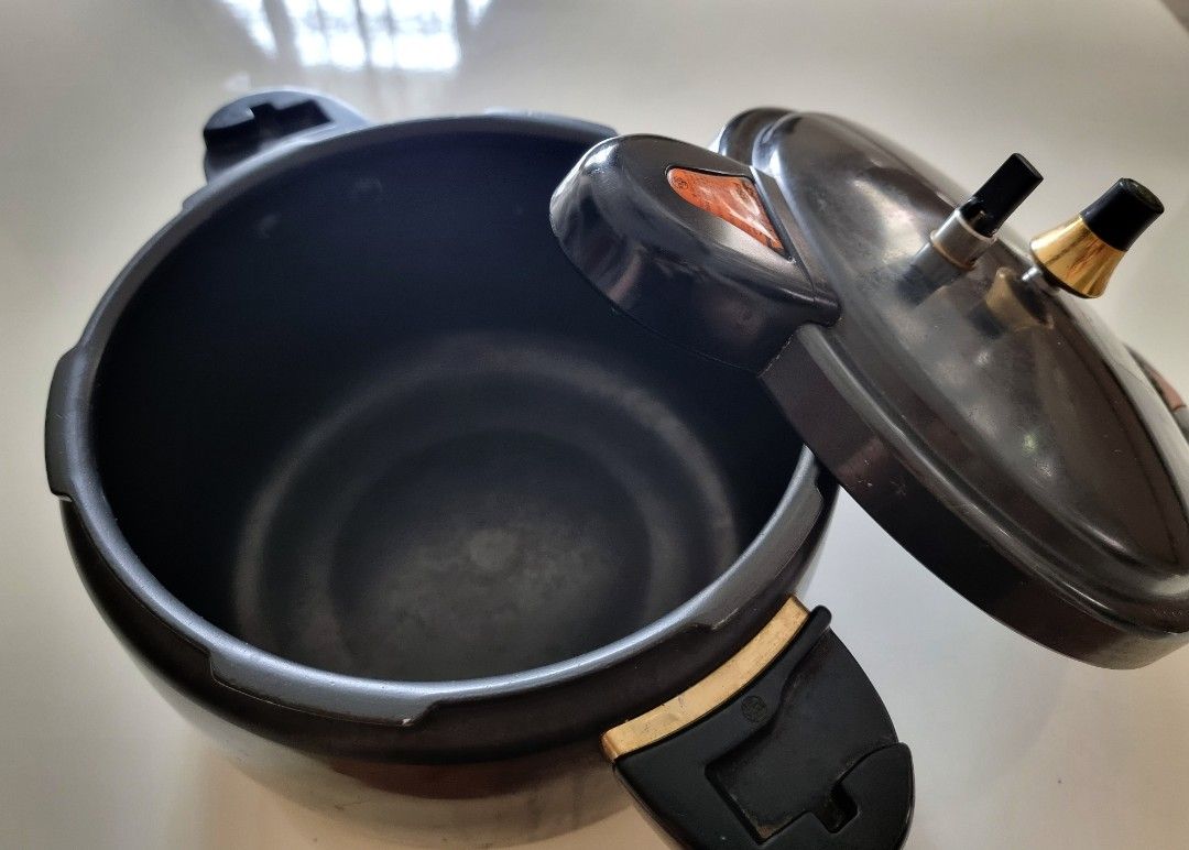 Pressure Cooker (Made in Korea), TV & Home Appliances, Kitchen