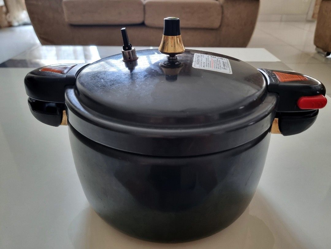 Pressure Cooker (Made in Korea), TV & Home Appliances, Kitchen