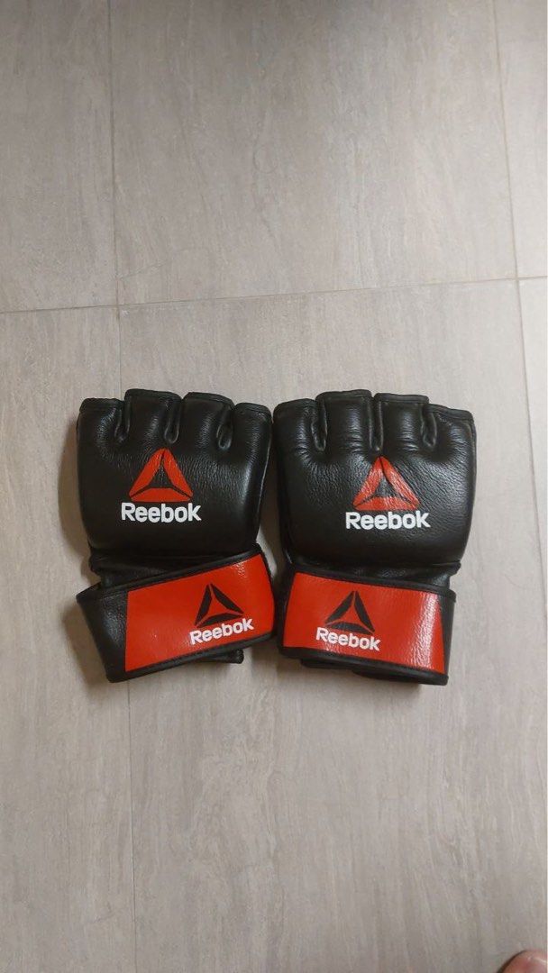 Reebok half finger mma / boxing gloves, Sports Equipment, Other Sports