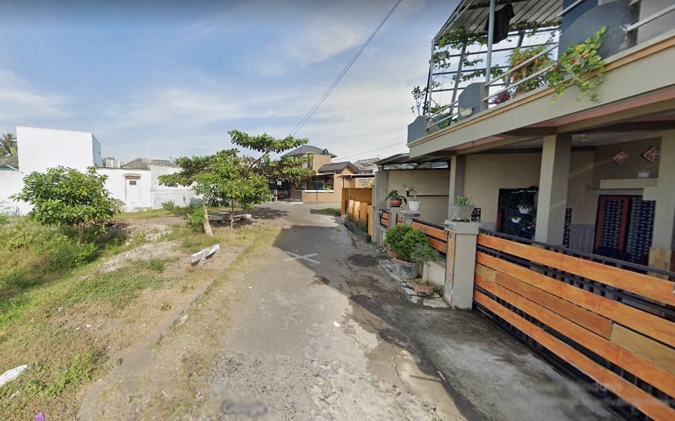 rumah_dijual_di_selong_lombok__1680485817_23466444_progressive