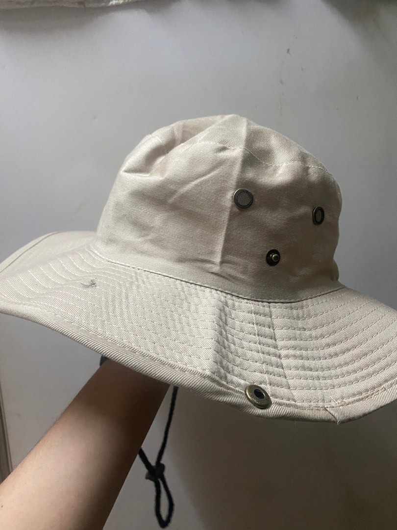 Safari Hat, Men's Fashion, Watches & Accessories, Caps & Hats on Carousell