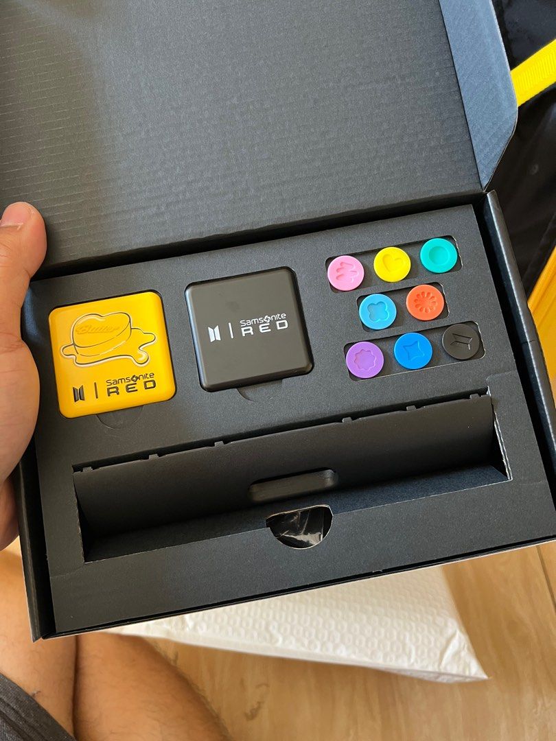 Samsonite red BTS butter luggage, Hobbies & Toys, Travel, Luggage on