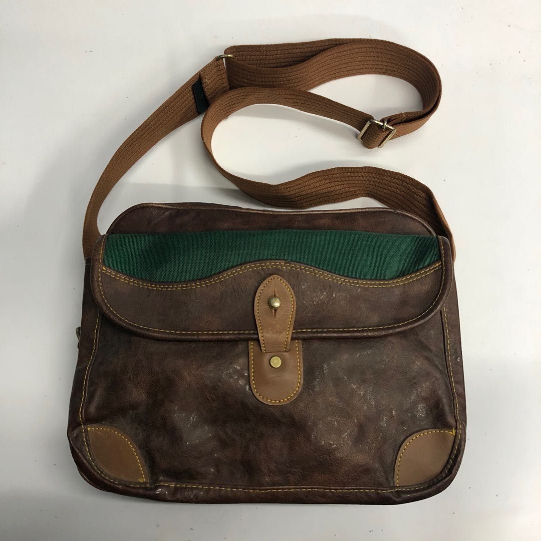 Santa barbara sling bag